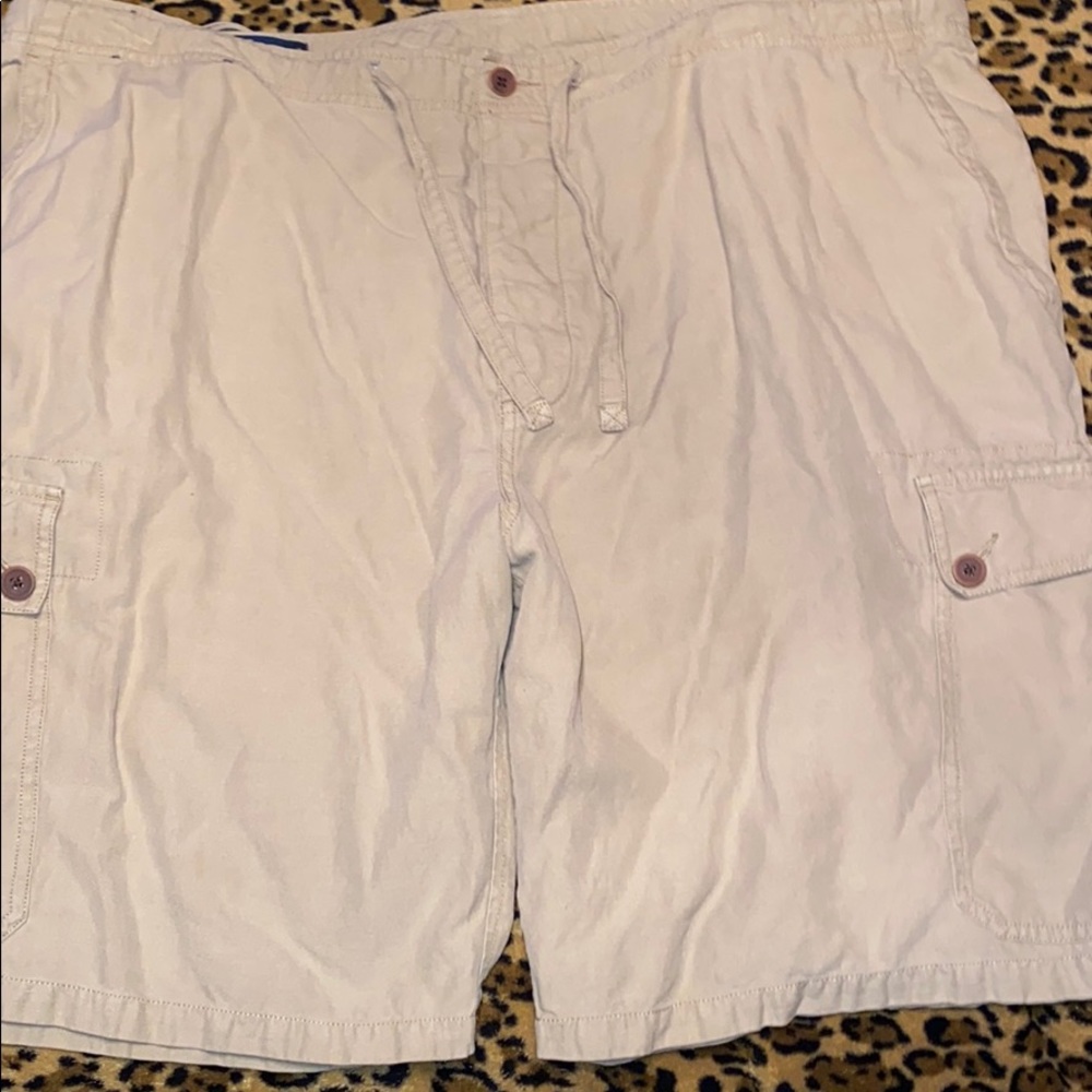Polo by Ralph Lauren Khaki Cargo Shorts size 42